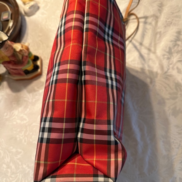 Burberry Red Nova Check Market Tote - Picture 12 of 13